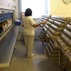 Imagen de los cajetines de medicamentos de una farmacia hospitalaria.-ICAL