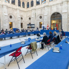 El pleno del Ayuntamiento de Burgos sirvió para dar cuenta de las facturas pendientes a finales de 2021. SANTI OTERO