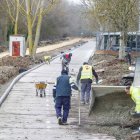 Unos trabajadores en una obra en la capital burgalesa. SANTI OTERO
