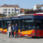 Imagen de nuevos autobuses presentados el pasado mes de septiembre. SANTI OTERO