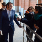 Fernando García Puertas, a su llegada a los juzgados.-ICAL