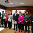 <p> González Corral y Suárez-Quiñones en la reunión con los delegados territoriales de la Junta para preparar la Campaña de Riesgos Invernales 2022-2023 - EUROPA PRESS </p>