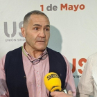 Joaquín Pérez, Marco Antonio Martínez y Roberto Alonso presentan el acto del sindicato USO el 1 de Mayo en Burgos. SANTI OTERO