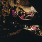 La excavación en la Sima de los Huesos es complicada por el estrecho espacio JAVIER TRUEBA (MSF)