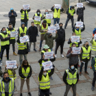 Un momento de la protesta de los agentes del pasado 18 de marzo, durante el Pleno municipal. SANTI OTERO