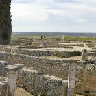 Ruinas de la ciudad romana de Clunia, en Peñalba de Castro. ISRAEL L. MURILLO