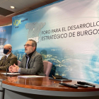 Ángel Martín e Iñaki Sicilia, de Vox, durante la presentación del Foro para el Desarrollo Estratégico de Burgos.