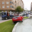 Accidente en la rotonda que une las calles Legión Española y Madrid. ECB