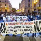 La manifestación partió desde la plaza del Cid y se dirigió hasta la delegación territorial de la Junta de Castilla y León en Burgos.-SANTI OTERO