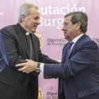 Mario Iceta y César Rico en la Firma del convenio 'Goteras'.