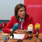 Esther Peña ha comparecido en rueda de prensa antes de la Interparlamentaria del PSOE.