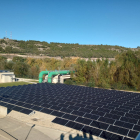 Placas solares en la depuradora de Burgos.