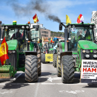 Los tractores volvieron a realizar una marcha lenta por la ciudad de Burgos.