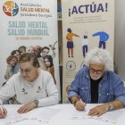 Representantes de Prosame y Burgos Acoge, en el momento de la firma del convenio de colaboración.