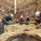 BUR03. BURGOS, 6/07/23. Arqueólogos trabajan el el yacimiento de Gran Dolina en Atapuerca. EFE/Santi Otero