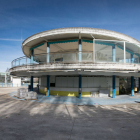 Estado del edificio central de las piscinas de verano de El Plantío.