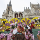 La Ofrenda de Flores a Santa María La Mayor cumple 70 años