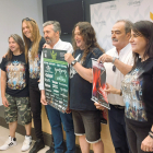 Los organizadores del festival junto a los presidentes de la Fundación Caja Rural Burgos y el Fotoclub Contraluz.