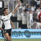 Curro celebra un gol ante el Cartagena.