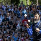 El público es protagonista de la calle en el Festival de las Artes Enclave de Calle.