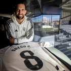 Grego Sierra, con la camiseta del Burgos CF.
