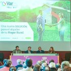 Reunión para lanzar el programa VAR de alquiler rural en el que han participado 70 alcaldes.