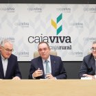 José María Calzada (UBU), Ramón Sobremonte (Cajaviva Caja Rural) y Pablo Arranz (UBU) presentaron un nuevo número del Boletín de Coyuntura Económica.