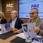 Emiliana Molero, Ignacio San Millán e Íñigo Llarena en la presentación de los resultados del Índice de Confianza Empresarial de Burgos del segundo semestre de 2024.