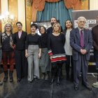 Foto de familia de los galardonados con los Premios TodosTusLibros 2024, este jueves en el Salón Rojo del Teatro Principal de Burgos.