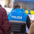 La Policía Local de Burgos detiene a dos personas por tener causas pendientes con la Justicia.