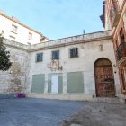 Vista del edificio municipal que albergó el restaurante Asador de Aranda y donde el PP quiere desarrollar un centro dedicado a la gastronomía y el vino.