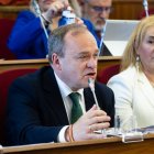 Fernando Martínez-Acitores interviene en un momento del Pleno ordinario de mayo.