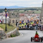 Imagen de un coche de inercia en el Castillo.