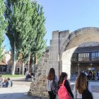 Imagen de estudiantes en la Universidad de Burgos.