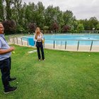 La concejal de Deportes visita la instalación deportiva.