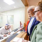 Un momento del registro de la candidatura de Andrés Hernando en la sede de la Confederación de Asociaciones Empresariales, en plaza Castilla.
