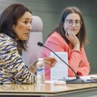 Laura Sebastián (izquierda) y Silvia Arribas, durante la presentación.