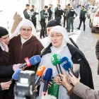 Imagen de la exabadesa a la salida de los juzgados.