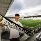 Hugo Cuenca se presenta como nuevo jugador del Burgos CF: “Estoy preparado”.