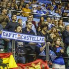Imagen de aficionados durante el partido.