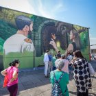 Instante de la inauguración del mural.