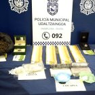 Imagen de la droga y el dinero incautado al detenido.