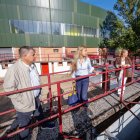 Manso, Álvarez y Ayala en el espacio de toriles donde se crearán los nuevos vestuarios.