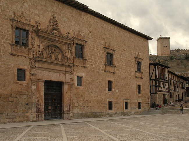 Palacio de los Condes de Miranda (o de Avellaneda).