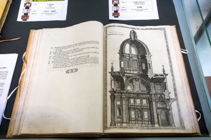 El Obelisco del Vaticano es uno de los libros más espectaculares de la colección de Biblioteca Histórica del Cardenal López de Mendoza. TOMÁS ALONSO
