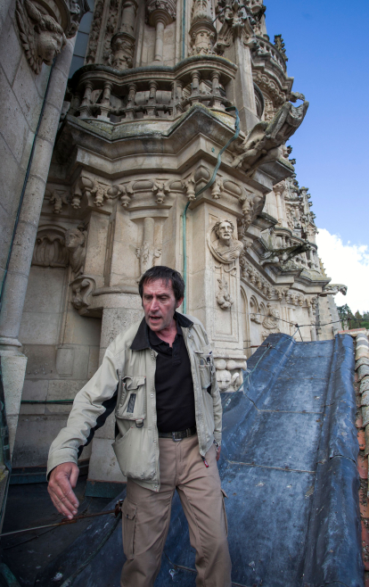 Álvaro Miguel Preciado se encarga de revisar el inmueble Patrimonio Mundial.