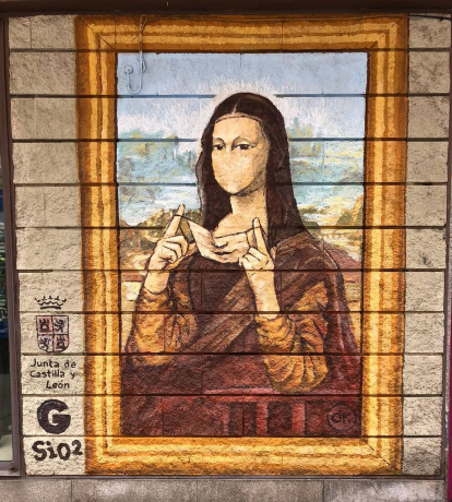 Mural en tiempos de pandemia. La mascarilla robó la sonrisa de la Mona Lisa.