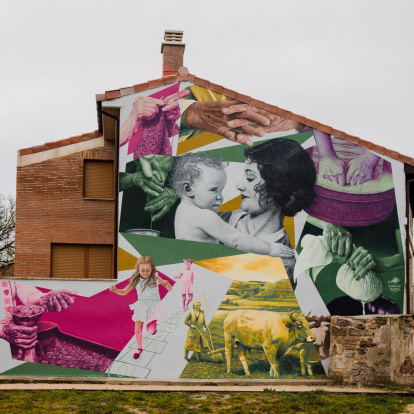 Nuevos murales creados por Christian Sasa en la provincia y la capital.