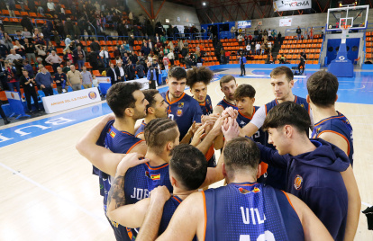 El equipo de Ocampo remonta ante Cáceres en El Plantío.