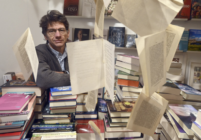 Álvaro, de la libreria Luz y Vida
